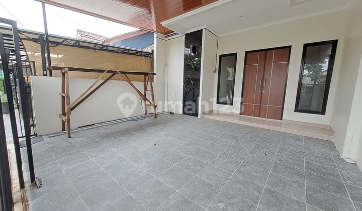 Dijual Rumah Baru 2 Lt di Regency Melati Mas Tangerang ~ R7041 2