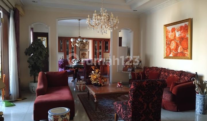 For Sale Neat and Move-In Ready Luxury Golf Terrace House in BSD ~ Tg002 2