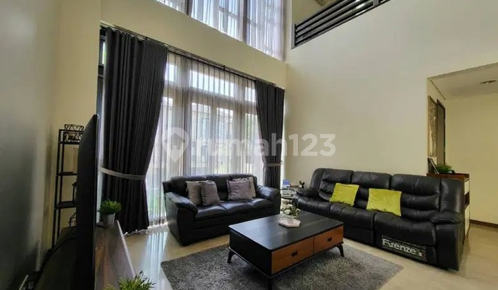 For Sale Luxury House With Swimming Pool In Navapark Bsd - Nv001 2