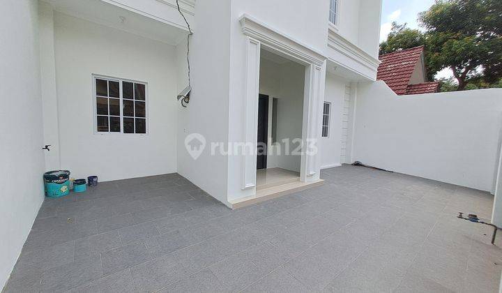 Dijual Rumah Cantik Siap Huni 2 Lt. Di Villa Melati Mas ~ V150056 1