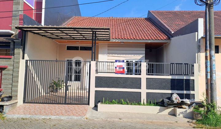 Dijual Rumah Siap Huni Di Griya Loka Bsd Tangerang ~ Gl1.2020