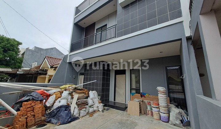 For Sale Newly Built 3-Story House In Villa Melati Mas ~ V170068 2