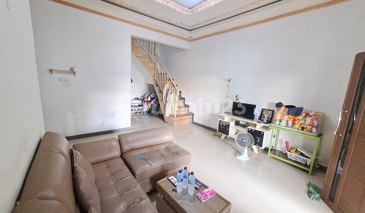 Quick Sale 2-Story House in Jelupang, South Tangerang ~ J007 2