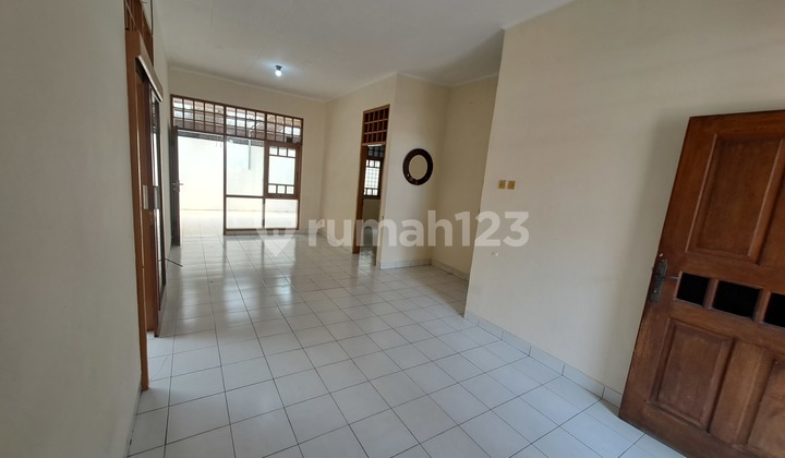 Disewakan Rumah Siap Huni Villa Melati Mas Tangerang ~ V600119r