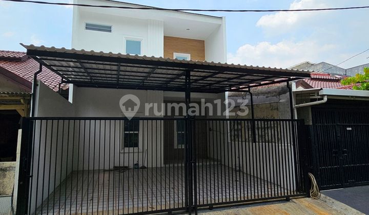 For Sale New Ready-to-Occupy Home in Gading Serpong Sector ~ G004