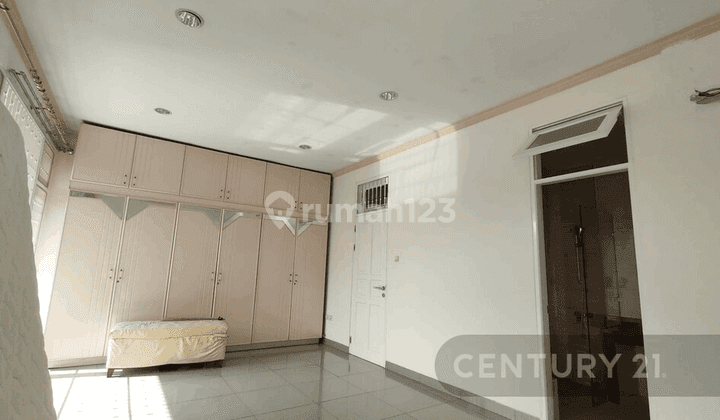 Cepat Rumah Full Furnished Di Green Garden Jakarta Barat 2