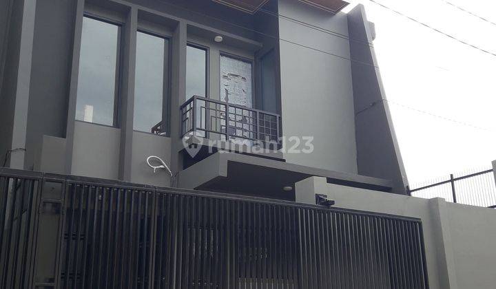 Jual Rumah Baru Minimalis Sunrise Garden, Kedoya, Jakarta Barat 1