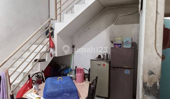 RUMAH 2 LANTAI SUDAH RENOVASI JEMBATAN LIMA JAKARTA BARAT. LOKASI STRATEGIS. 2