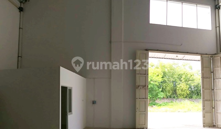 Warehouse with Industrial Permit Dkp Driyorejo