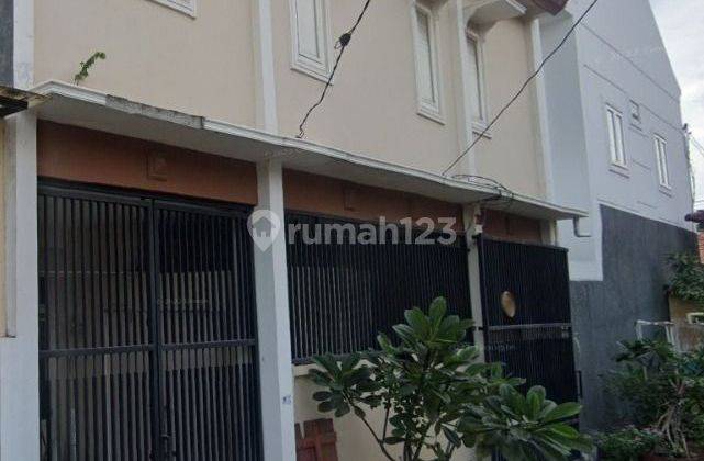 Rumah 2 Lantai Siap Huni Jalan Libra  1