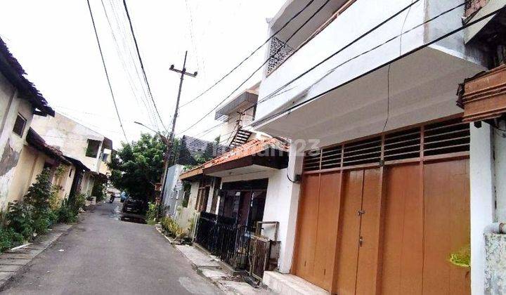 Rumah 2 Lantai Jalan Sanggar Dekat Jembatan Merah  2