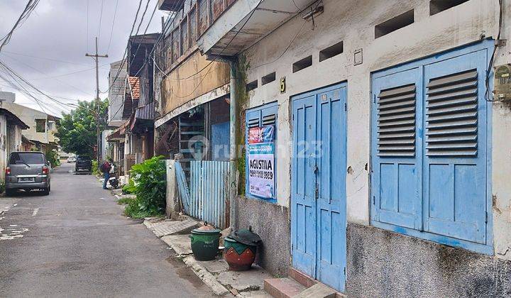 Rumah Tengah Kota Surabaya Jalan Sanggar  1