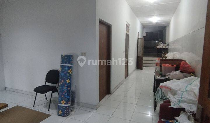 Rumah/Gudang Dekat Pusat Grosir Pasar Kapasan 2