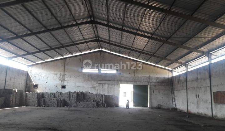 Gudang & Lahan Ngelom Megare Sepanjang 4263m² 1