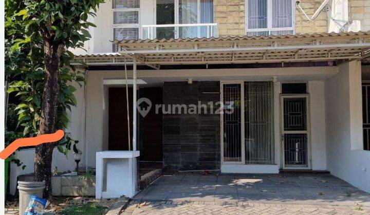 Rumah 2 Lt Semi Furnish Sudah Renov Royal Residence  1