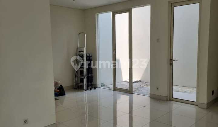 Rumah 2 Lt Grand Pakuwon Cluster Adelaide 2