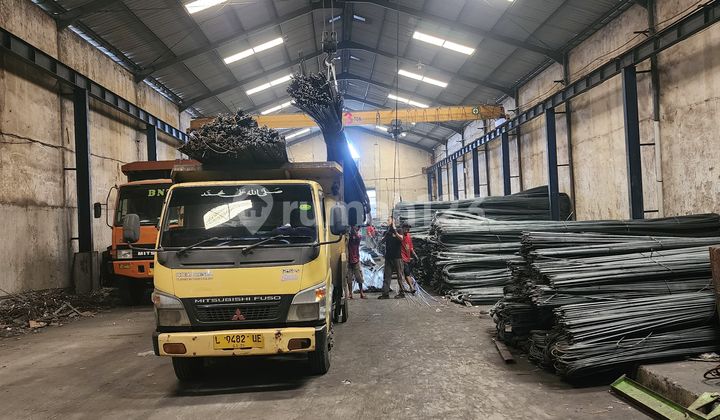 Warehouse Bambe Office 2 Floors + Crane