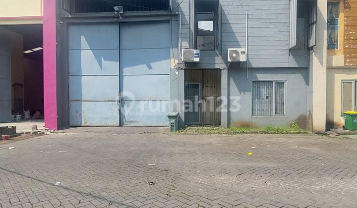 Bambe Driyorejo Central Warehouse With 2-Storey Office Bambe Driyorejo Central Warehouse With 2-Storey Office