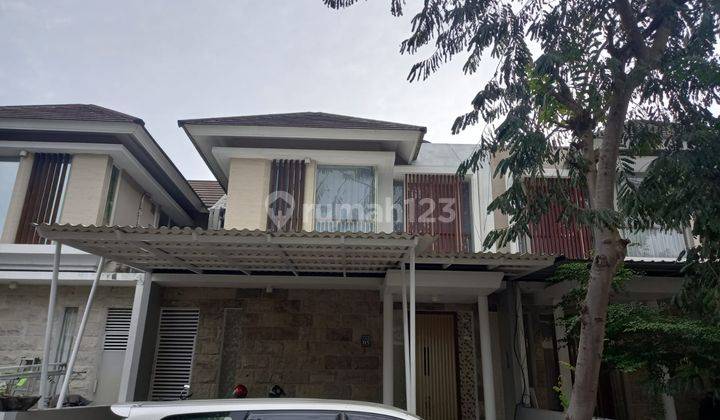 Rumah 2lt Sudah Renovasi Greenlake Citraland Wiyung 2