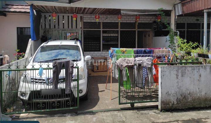 Rumah sederhana harga murah lokasi ramai 1
