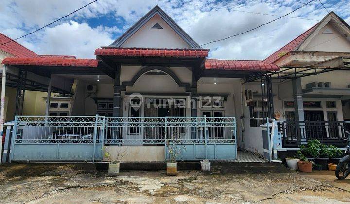 Dijual Rumah Siap Huni Sudah di Renovasi di Jl. Serdam Komp. Villa Gading Raya 2,Pontianak Tenggara, Pontianak 2