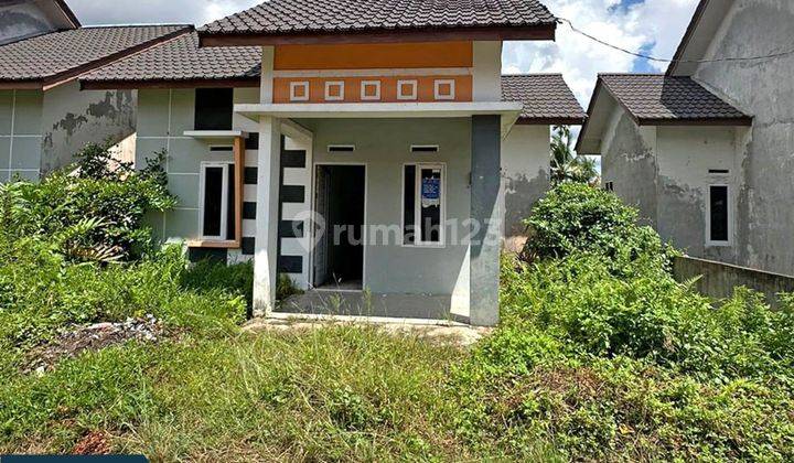 Di Jual Rumah di Jl. Atot Ahmad jeruju Blok M, Pontianak 1