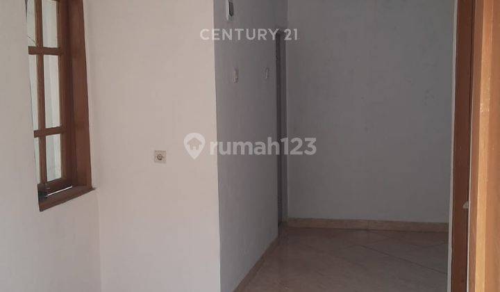 Rumah Kost 2 Lantai Di Karawang Barat R2028 2