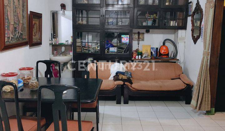 Rumah 3 Lantai Lokasi Strategis Di Kayu Putih Tengah S7612 1