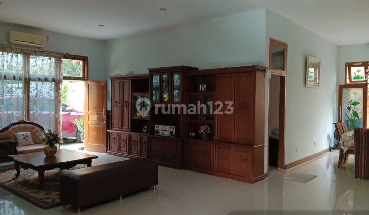 Rumah 2 Lantai Lokasi Strategis Dalam Komplek Loka Indah S7855 1