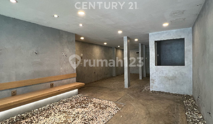 Ruko 1½ Lantai Strategis Cocok Untuk Usaha Di Kelapa Gading R2270 Ruko 1½ Lantai Strategis Cocok Untuk Usaha Di Kelapa Gading R2270