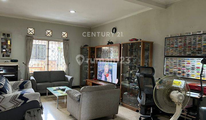 Rumah Nyaman Dan Strategis Di Cawang, Jakarta Timur S8225 1