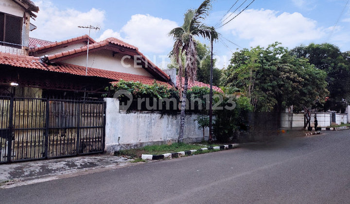 Rumah Tua & Luas Hitung Tanah Di Pulomas Jakarta Timur S8923
