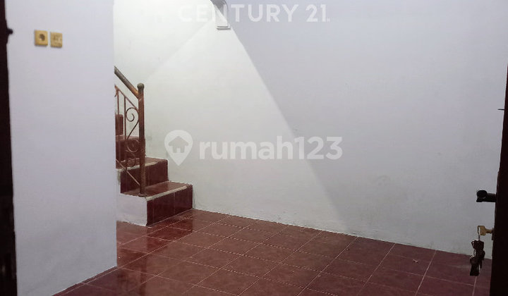 Rumah 2 Lantai di Kemayoran Jakarta Pusat S9491