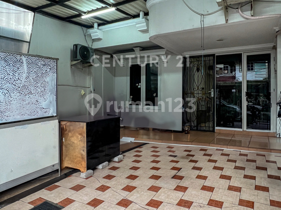 Rumah 3 Lantai Siap Huni Dalam Komplek di Kelapa Gading S8760