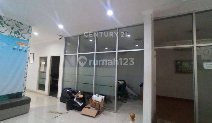 Ruko 3 Lantai Lokasi Strategis Di Kemang NR0012 2