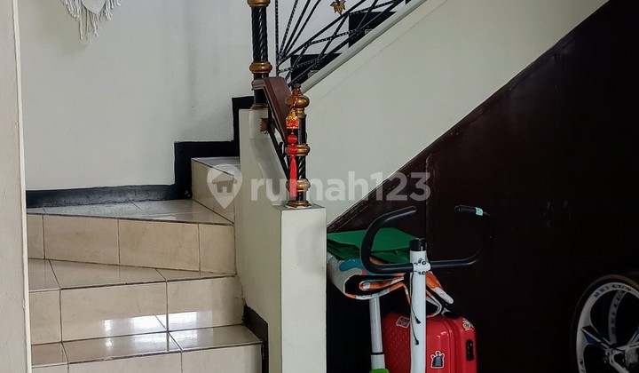 Nice 2-Story House in East Cipinang S4929 2