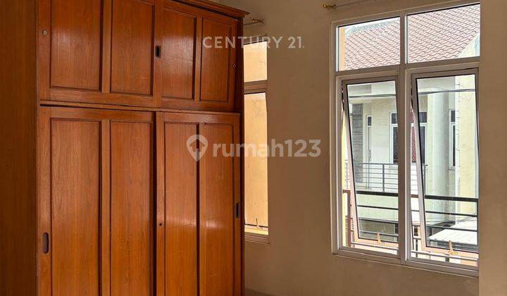 Rumah 2 Lt One Gate System Dalam Cluster Di Jatiasih S8209 2