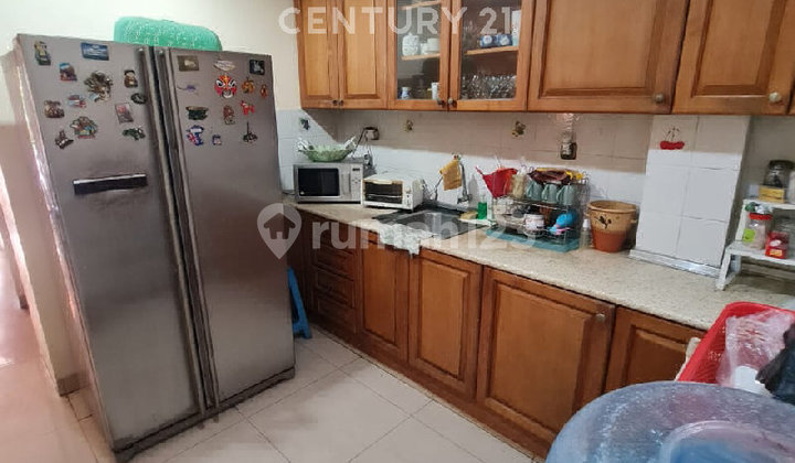 Rumah Luas di Pulomas Sudah Ditinggikan S8974 2
