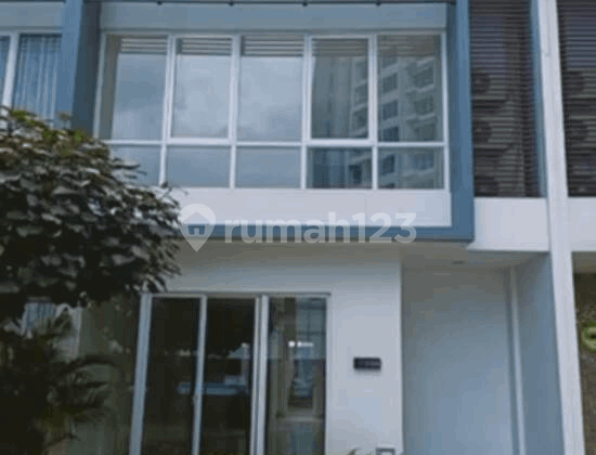 Townhouse Puri Mansion 3 Lantai Strategis Di Kembangan S8871 Townhouse Puri Mansion 3 Lantai Strategis Di Kembangan S8871