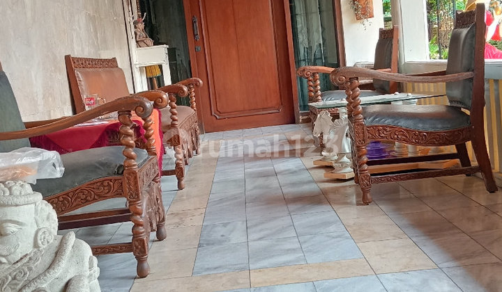 A Spacious and Lush House in Rawamangun, Jakarta S9139 A Spacious and Lush House in Rawamangun, Jakarta S9139