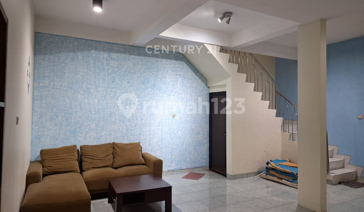 Rumah 2 Lantai Bagus Siap Huni Di Buaran S8375 2