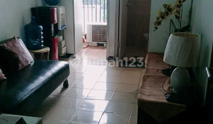 sewa apt greenparkview semi furnished 2 br 2
