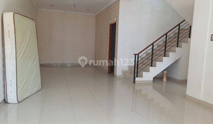 Rumah 2,5 Lantai di Puri Indah, Jakarta Barat 2