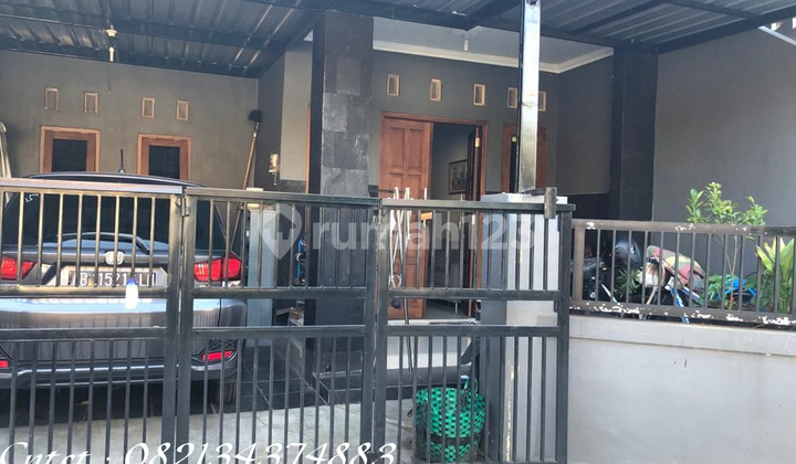 Dijual rumah cantik, dijalan Kaliurang km 9, dekat banyak fasum