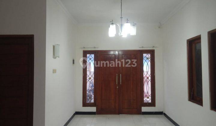 Disewakan Rumah di Tengah Kota Yogya, Sangat Dekat Ke Kraton 4