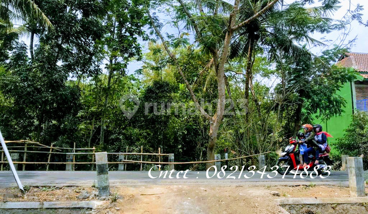 Land Plot for Quick Sale, Very Close to UII Campus Jl Kaliurang