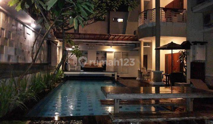 Villa Dijual di Maguwoharjo Yogyakarta, Luas Tanah 240m2 2