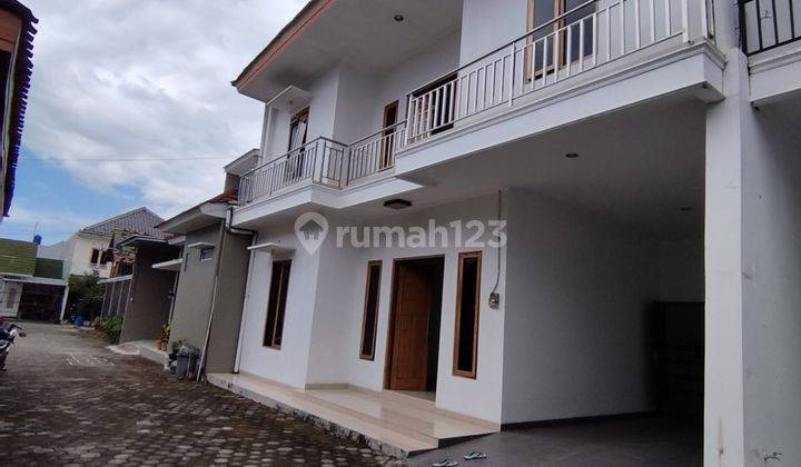 Rumah 2 Lantai Dijual Dekat Kids Fun Yogyakarta, Lt 100m2 2