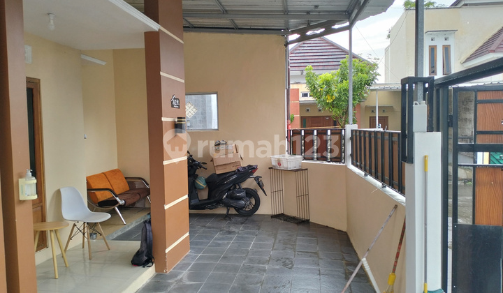 Rumah siap huni dekat Ibarbo Park Sleman, Lt 94m2, Free AC & Kitchen set
