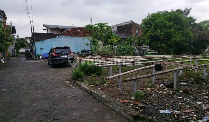 Tanah Luas Dijual di Condong Catur, Ngaglik, Sleman, Cocok untuk Kost / Guese House Tanah Luas Dijual di Condong Catur, Ngaglik, Sleman, Cocok untuk Kost / Guese House